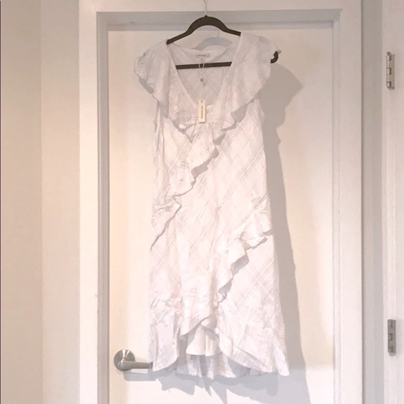 Max Studio Dresses & Skirts - Max Studio Ruffled White/Grey Dress -NWT